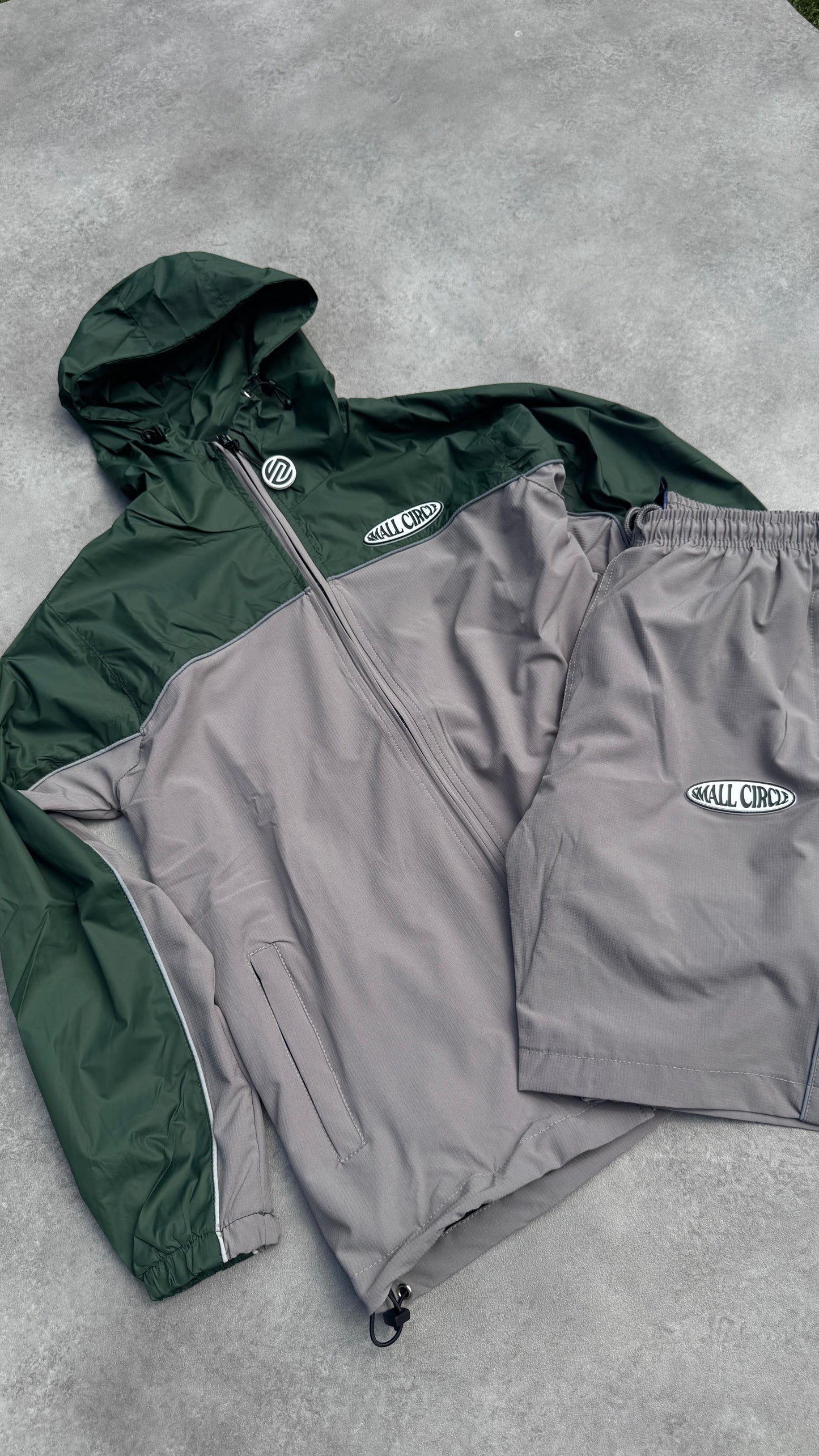 Hybrid Tracksuit Green/ Gray