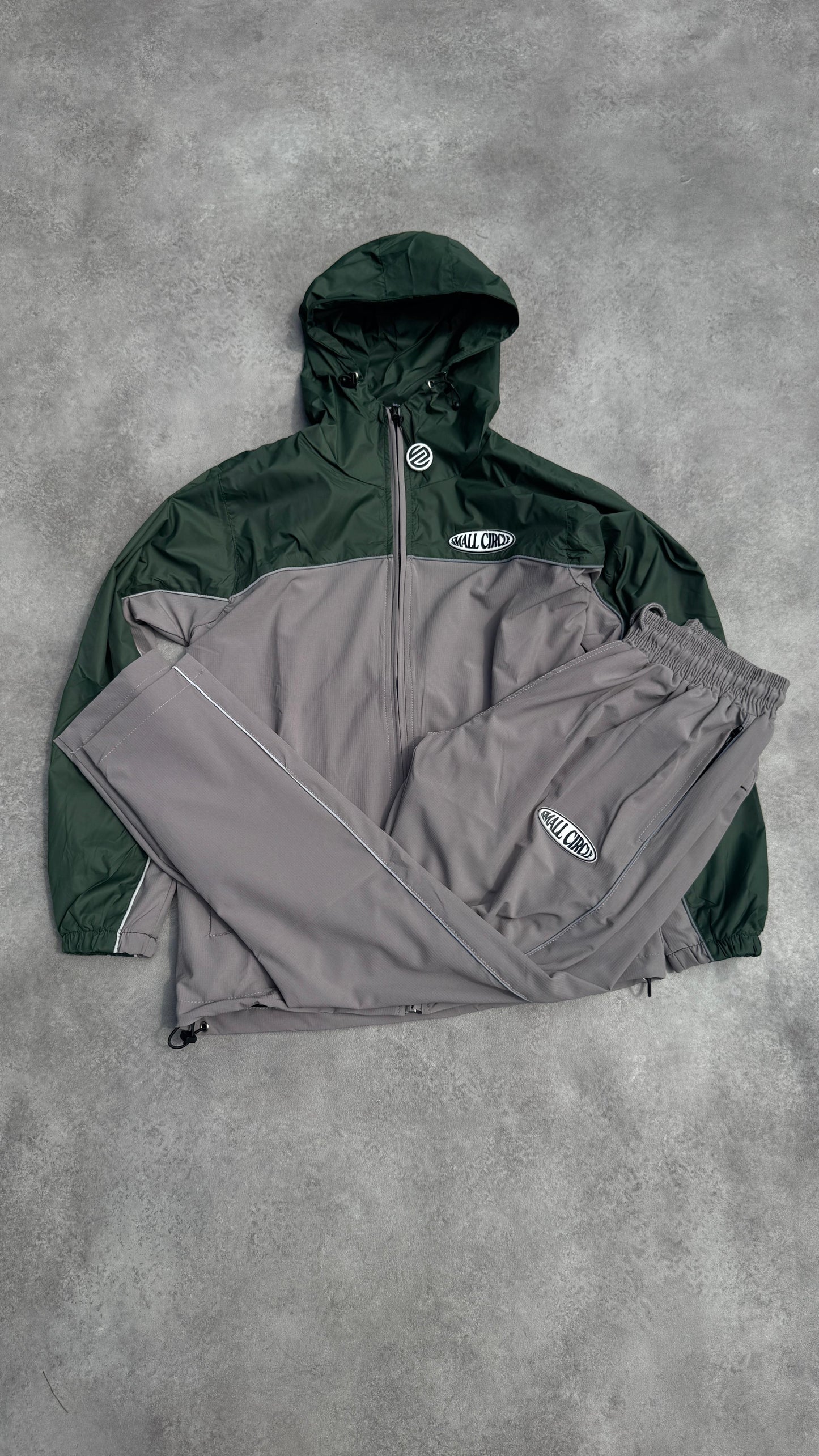 Hybrid Tracksuit Green/ Gray